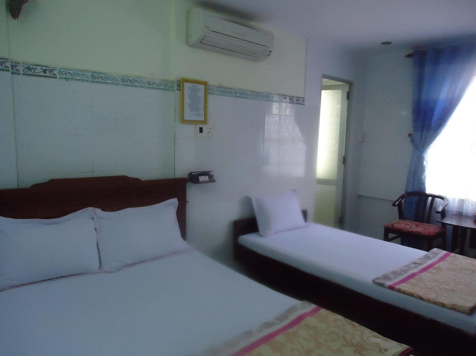 Anh Linh 1 Hotel Dong Hoi Zewnętrze zdjęcie