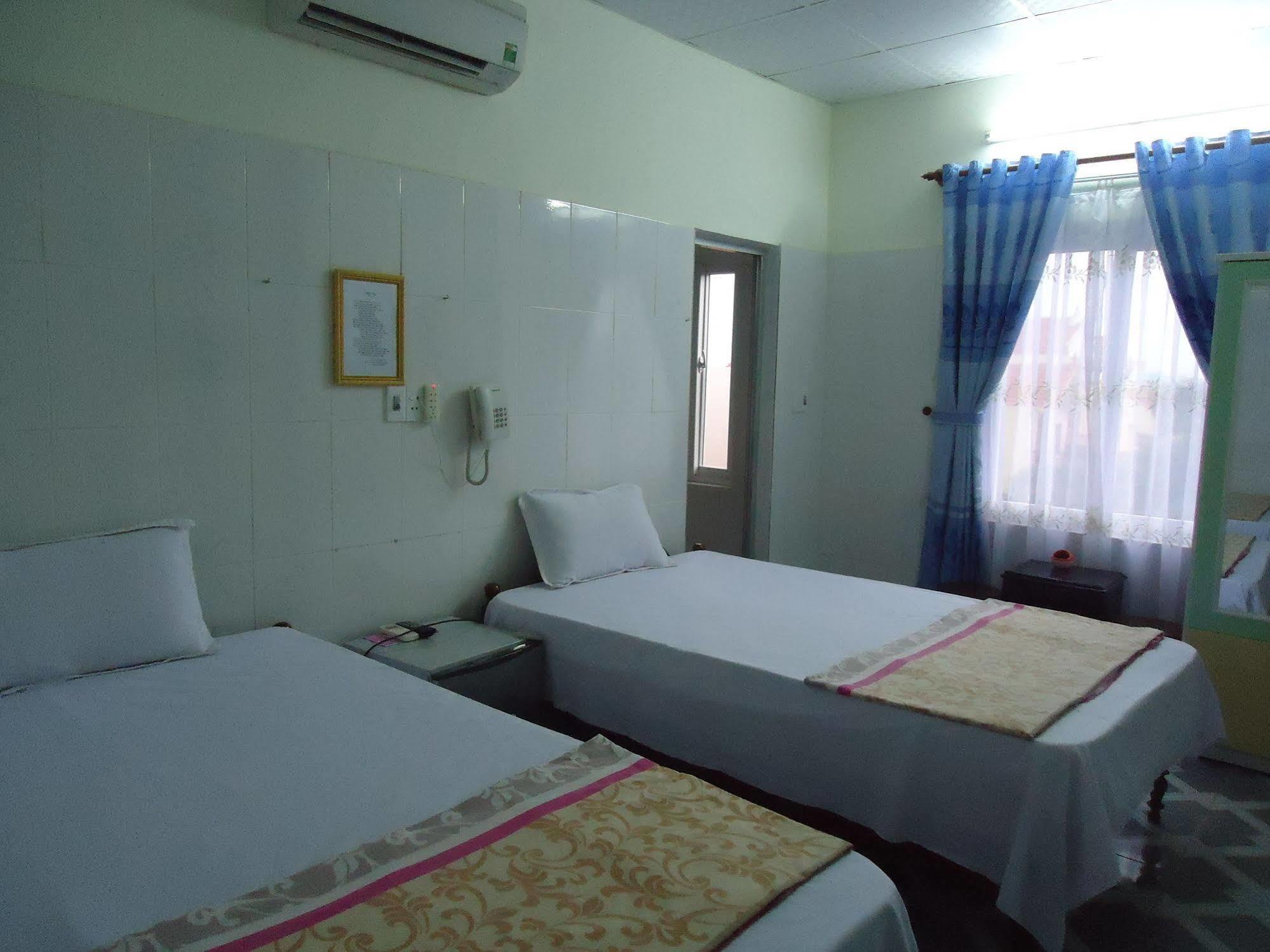 Anh Linh 1 Hotel Dong Hoi Zewnętrze zdjęcie