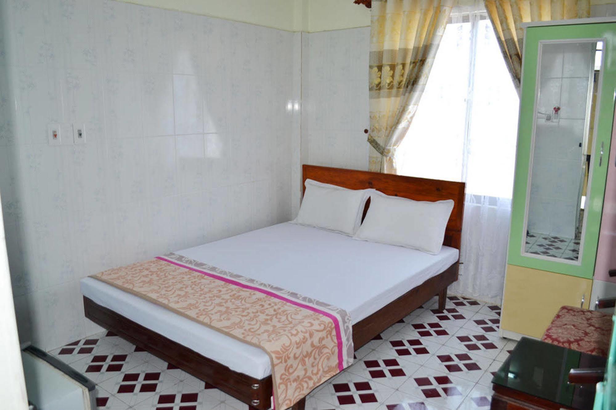 Anh Linh 1 Hotel Dong Hoi Zewnętrze zdjęcie