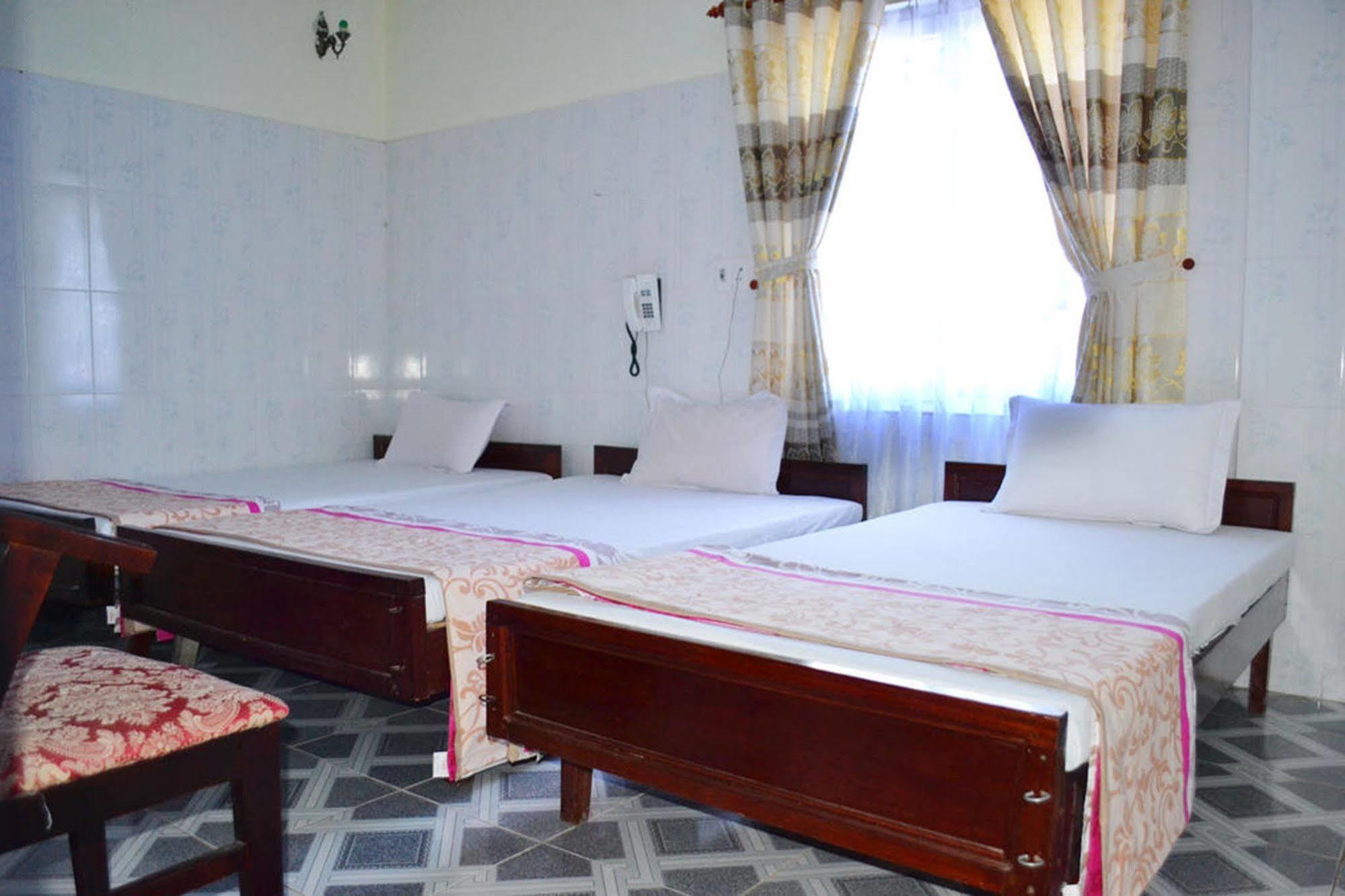Anh Linh 1 Hotel Dong Hoi Zewnętrze zdjęcie