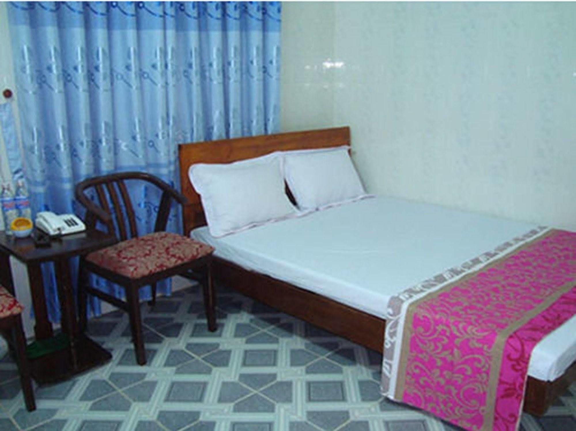 Anh Linh 1 Hotel Dong Hoi Zewnętrze zdjęcie