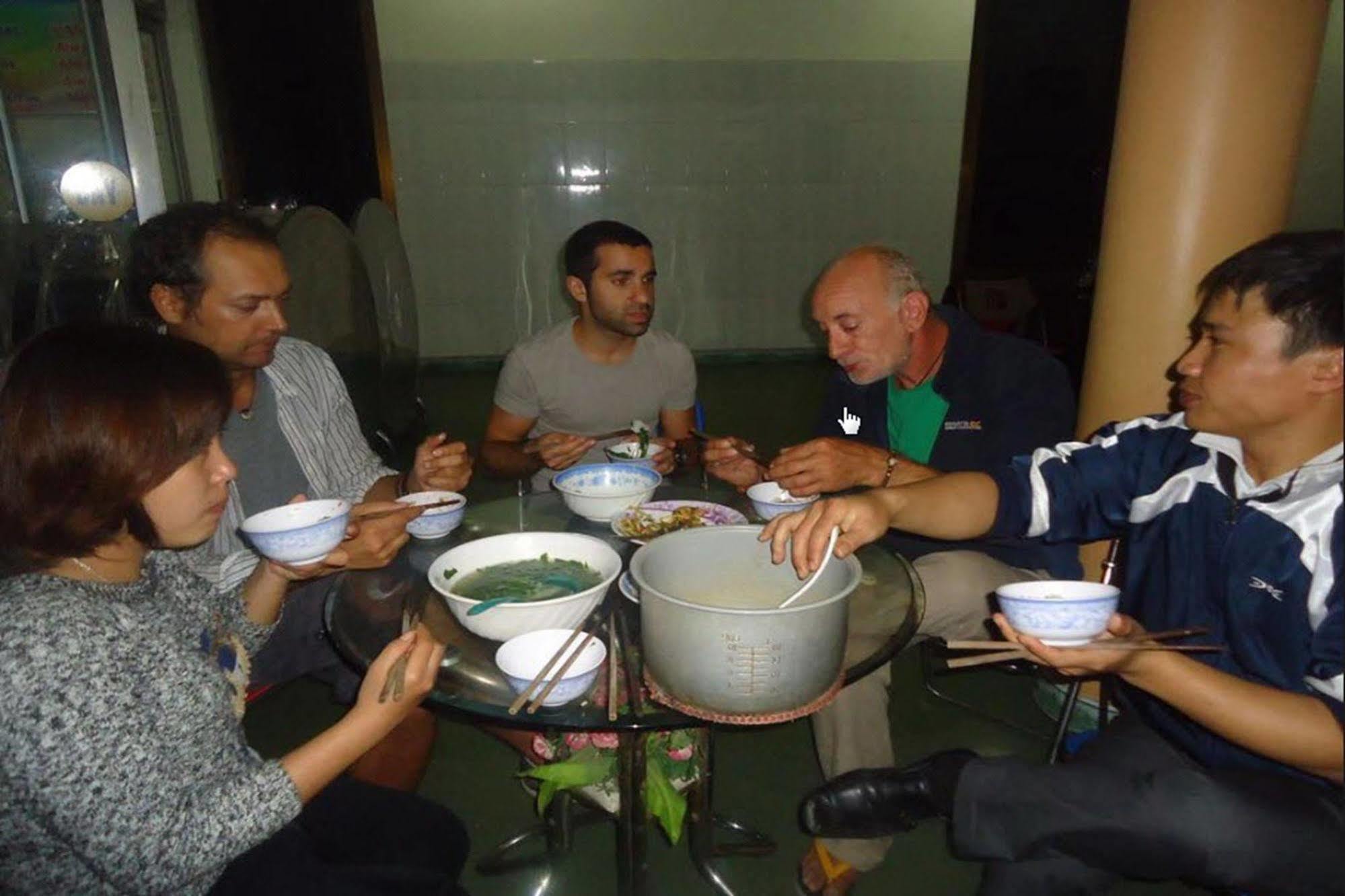 Anh Linh 1 Hotel Dong Hoi Zewnętrze zdjęcie